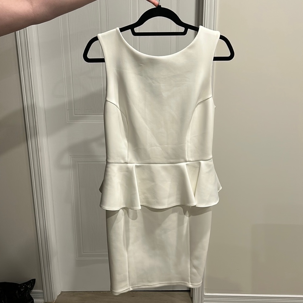 TOPSHOP PEPLUM DRESS